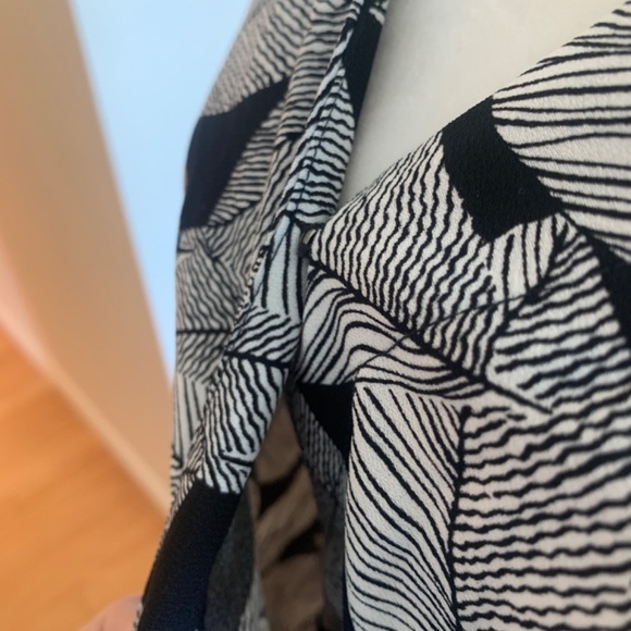 Romper - Picture 10 of 11